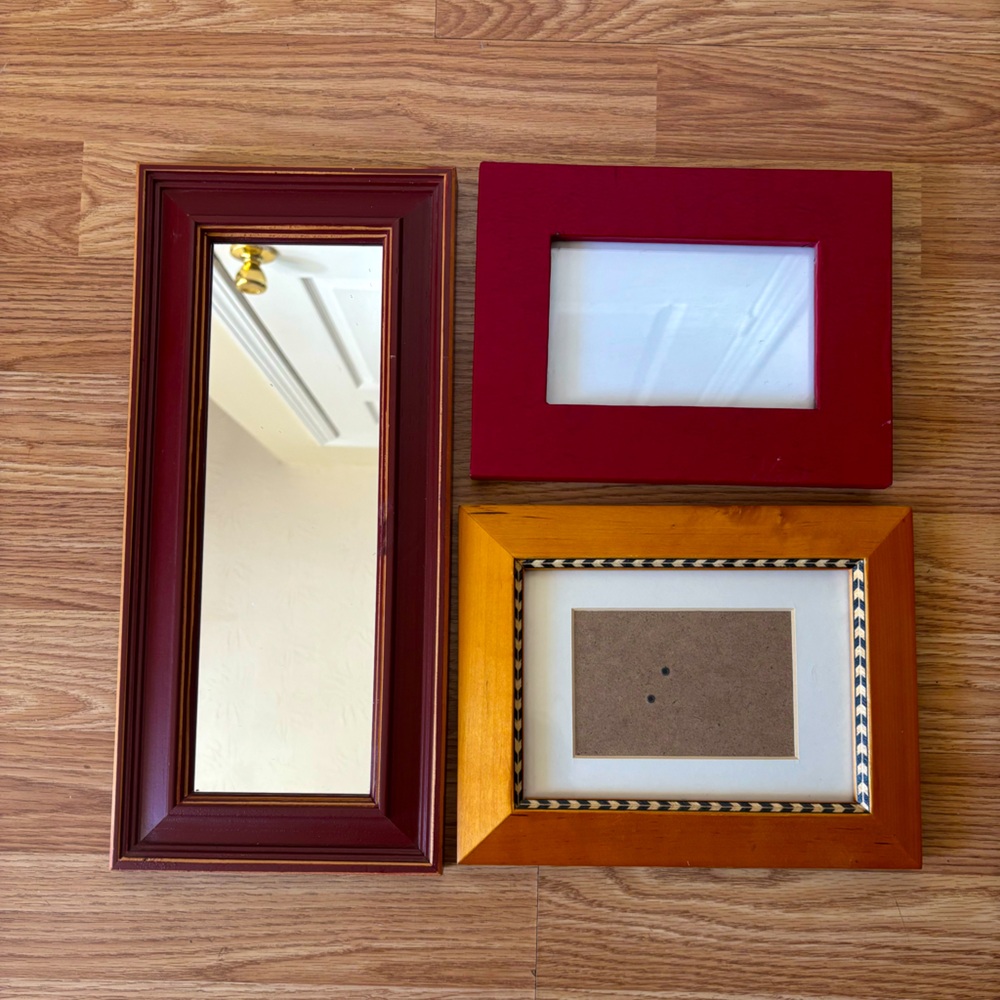 3-piece set: mirror +two frames hallmark Wilton Pinnacle Great starter set piece